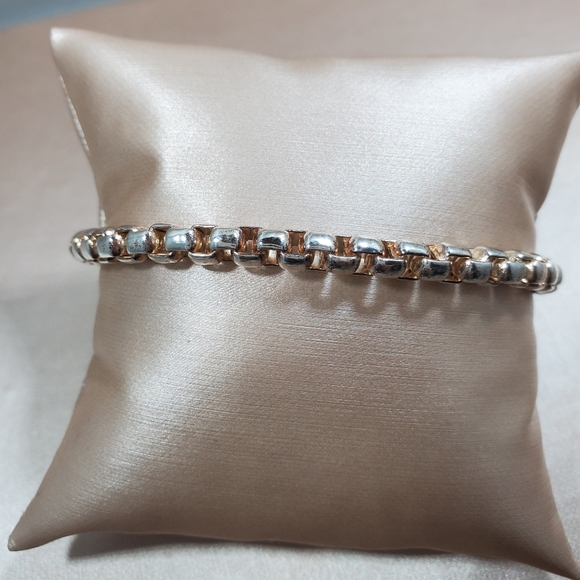 Nwot rope style sterling silver bracelet
